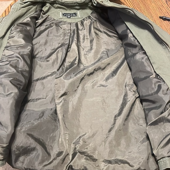 Jacket - Picture 6 of 7